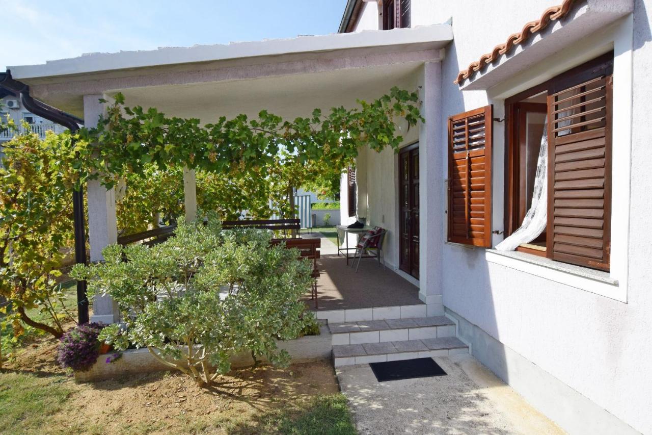 נין Apartments Keti מראה חיצוני תמונה